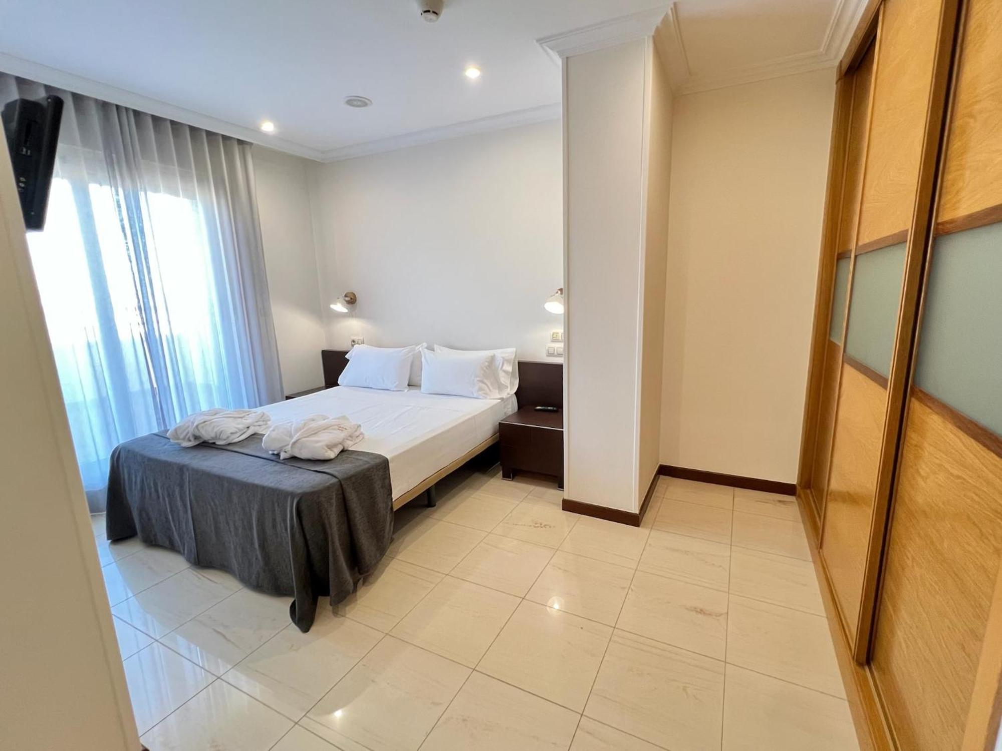 Apartamentos Mediterraneo Real Fuengirola Exterior photo