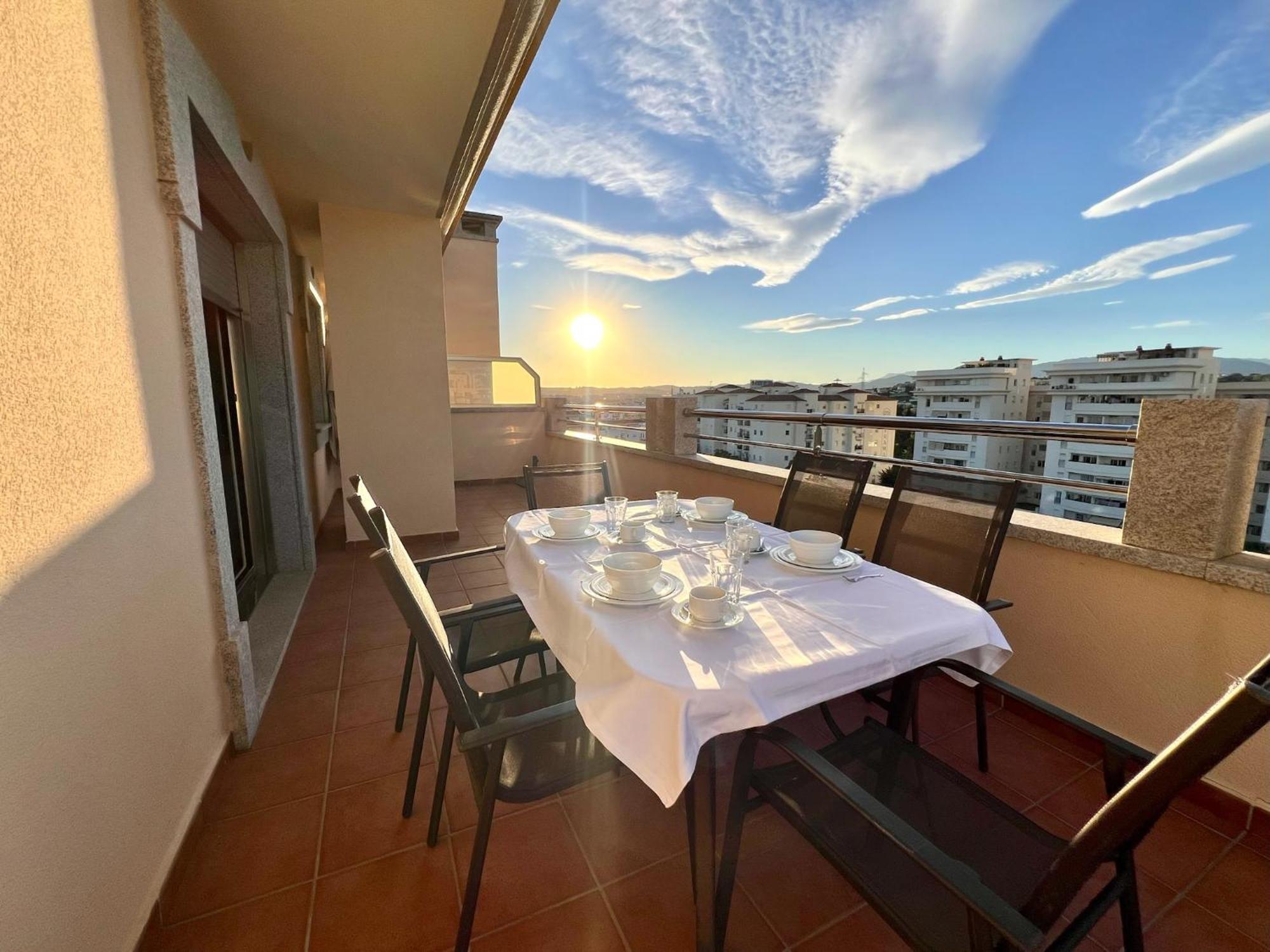 Apartamentos Mediterraneo Real Fuengirola Exterior photo