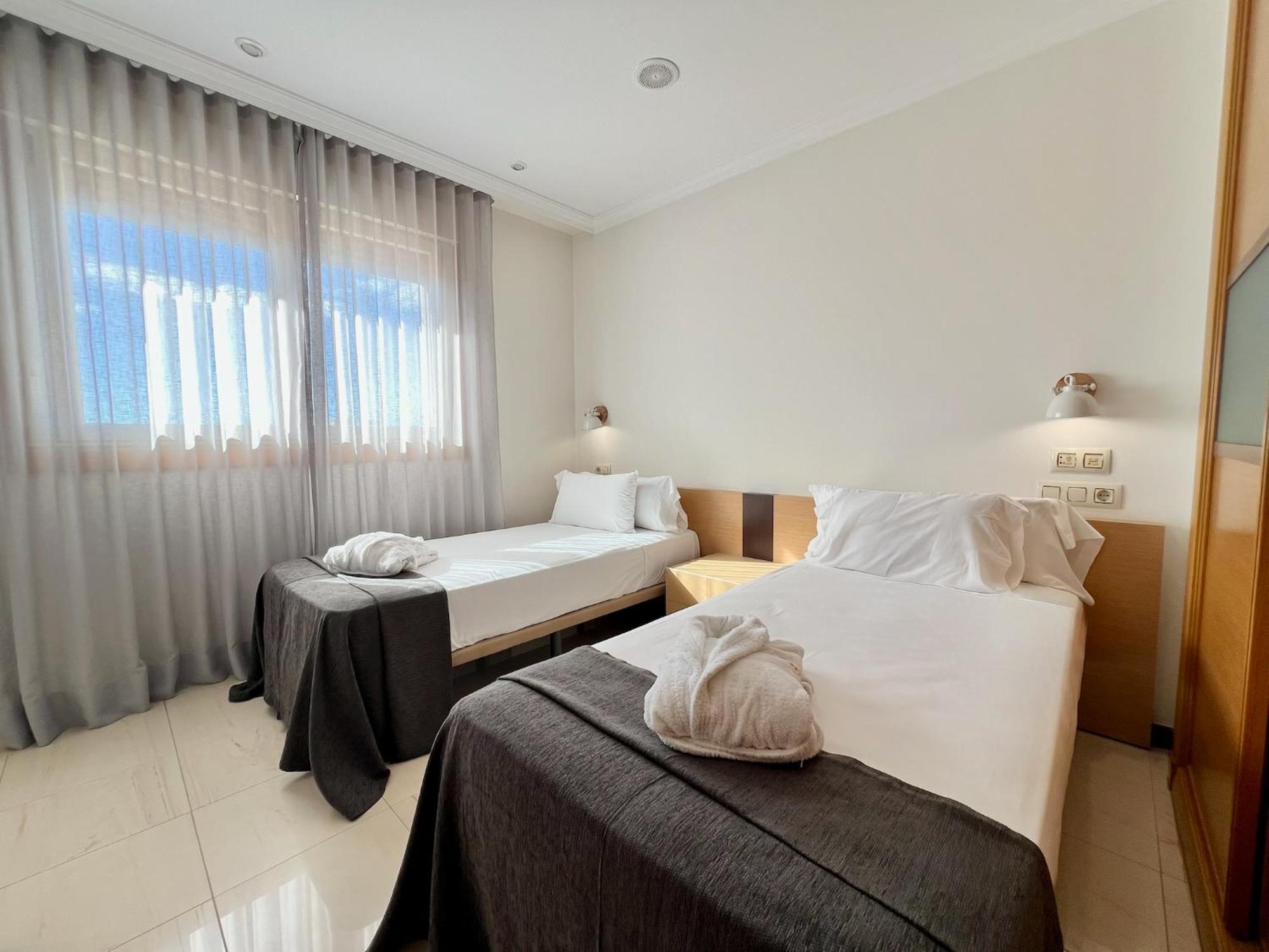 Apartamentos Mediterraneo Real Fuengirola Exterior photo